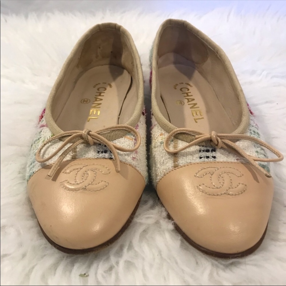 Vintage Chanel Multicolor Tweed Ballet Flats - Picture 3 of 4